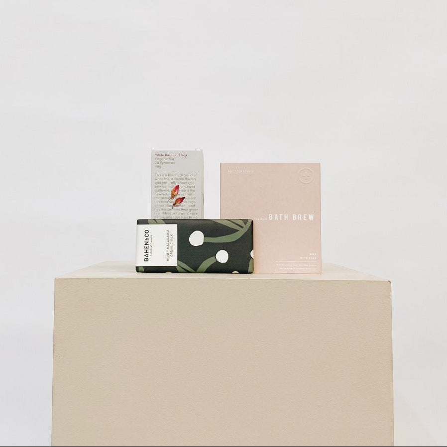 The Unwind Gift Set