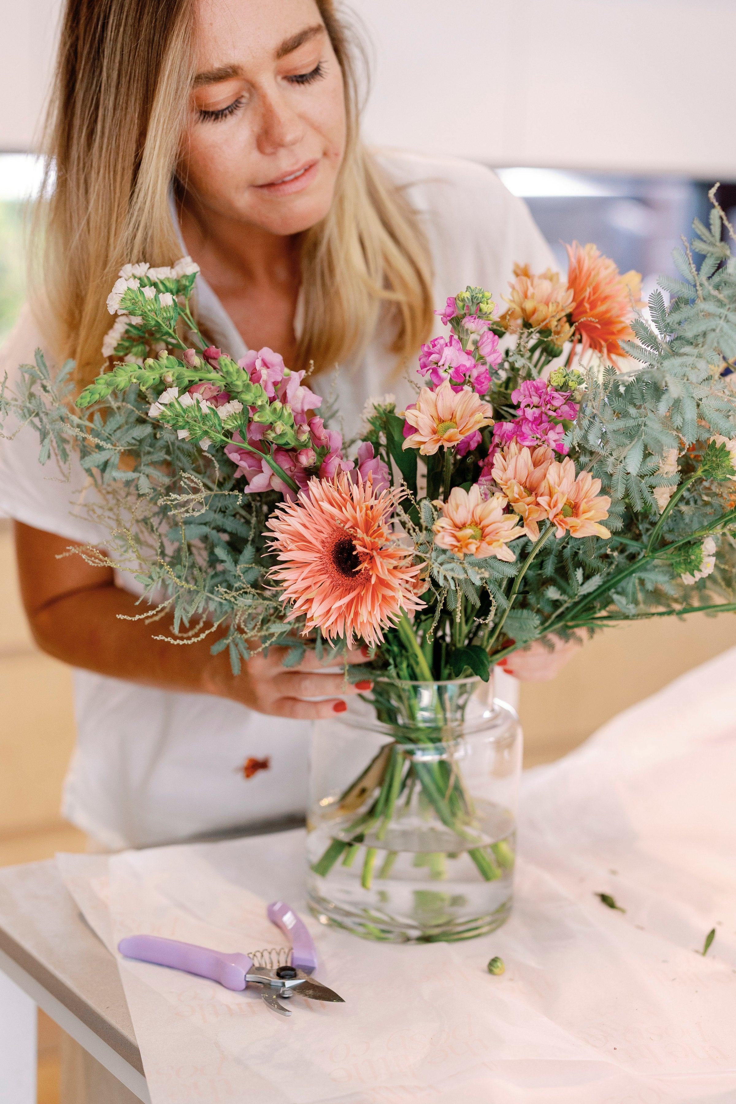 5 Tips Keep Your Flowers Blooming