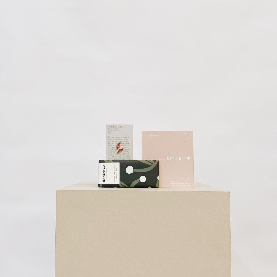 The Unwind Gift Set