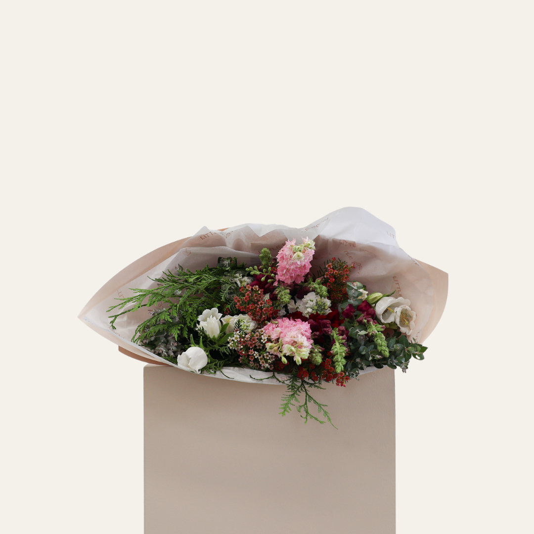 Festive Triple Posy